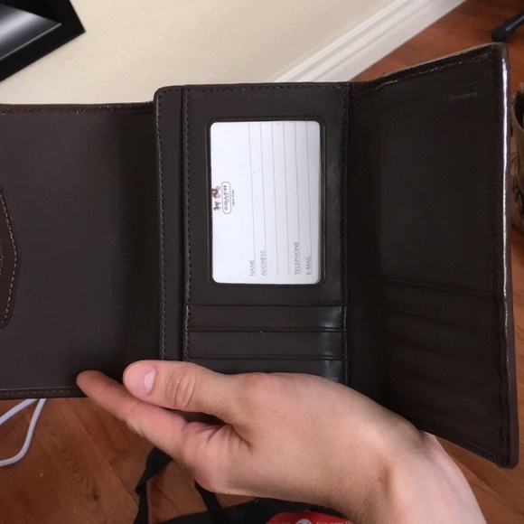 Beige gold Signature Wallet by Coach - Picture 4 of 5